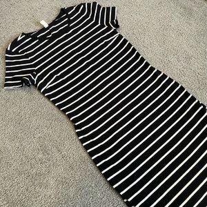T-shirt Dress from Old Navy in Size Medium